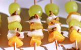 Brochettes de clémentine, kiwi et raisin