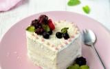 Layer cake aux fruits rouges