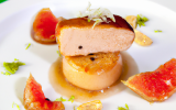 Foie gras chaud au pomelo