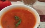 Soupe de tomates à la menthe