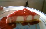 Cheesecake ricotta-mascarpone, coulis de fraises des bois & framboises