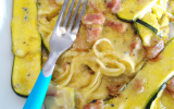 Courgettes savoureuses à la carbonara