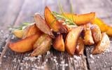 “Plus jamais je n'en achèterai en grande surface” : testez cette recette de potatoes au four que nos lecteurs vous recommandent !