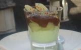 Verrine poire-chocolat-pistache