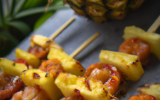 Brochettes de crevettes au chorizo et ananas