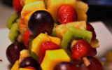 Brochettes de fruits exotiques rapides