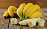 Découvrez nos recettes sucrées à base de banane qui changent du banana bread !