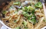 One pan pasta crémeux aux brocolis et champignons