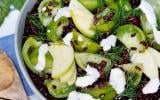 Salade de riz noir au concombre et tomates vertes de France