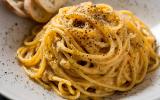 Cette nutritionniste italienne réinvente les pâtes cacio e pepe avec une recette à la fois saine et gourmande