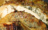 Poulet fermier des Landes farci sous la peau au persil plat, cèpes, échalote & piment d"Espelette