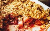 Crumble rhubarbe et fraises sans beurre