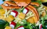 Salade exotique de pates aux crabe et à la mangue