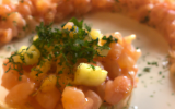 Tartare de saumon et crevettes