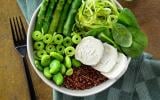 Green bowl à la bûche de chèvre