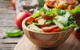 5 trucs sympa à ajouter dans votre salade de tomates