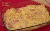 Gratin de pâtes au jambon assaisonné d'une pointe de noix de muscade