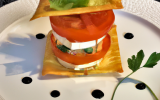 Mille-feuille de tomates au fromage de chèvre