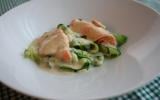 Tagliatelles de courgette au saumon et sabayon de Roquefort