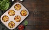 Voici 6 recettes simplissimes de plats à faire avec un moule à muffins