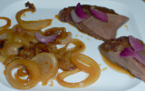 Magrets de canard et confit d'oignons au cidre Pays d'Auge