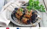 Brochettes d'agneau marinées aux pruneaux d'Agen