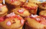 Muffins aux pralines roses rapides