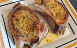 Côtes de porc gratinées