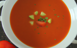 Soupe de tomates aux pommes