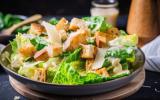 La recette qui nous fait de l'œil : une ancienne gagnante de Top Chef dévoile sa version végétarienne de la salade César !