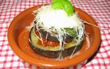 Millefeuille aubergine tomate confite et croustillant mozzarella