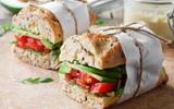 “C’est une bonne astuce pour plus de protéines et moins de gras” : une diététicienne partage sa sauce idéale pour les sandwichs !