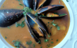 Soupe de moules en julienne