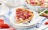 “Un petit twist tout simple, mais qui change tout” :  Une primeur partage son astuce simple mais très efficace pour réussir à coup sûr votre tarte à la rhubarbe !