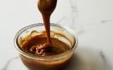 Voici une astuce pour faire comme un caramel au beurre salé, sans cuisson !