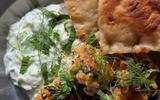 Envie d’évasion ? Essayez ces boulettes de poulet à la grecque et leur tzatziki maison