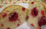 Petits gateaux moelleux aux fruits rouges