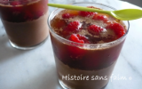 Mousse au chocolat, framboises et gelée de thé parfumée à la menthe en verrine