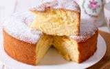 “Comme un petit nuage” : Cyril Lignac partage sa recette d’un gâteau ultra moelleux, le chiffon cake