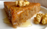 Gâteau aux noix et au miel