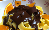 Tagliatelle à l'orange accompagné de sa sauce au chocolat