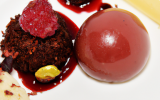 Cromesquis, chocolat Manjari et sorbet framboises poivrons rouges