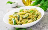 Penne aux courgettes petits pois et pesto