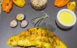 Steak de requin grillé au curcuma et moutarde de concombre