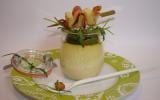 Crème brûlée au brie de Meaux, roquette et noisettes, mini-brochette de pomme Granny Smith et lard croustillant