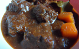 Daube de cerf sauce grand veneur