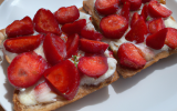 Tartine gourmande aux fraises