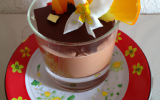 Verrine à la mousse de pomme et fleur d'oranger sur craquant chocolat !