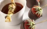 Fraisy Pops, Coulis de fraises et Sacristains aux Pistaches