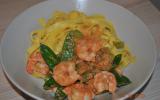 Tagliatelles aux scampis et mange-tout